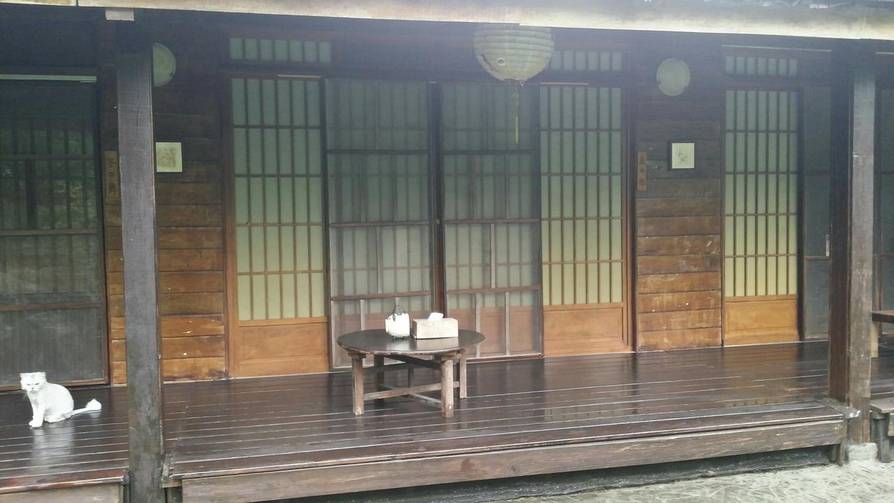 Bright Moon Homestay Dongshi  Buitenkant foto