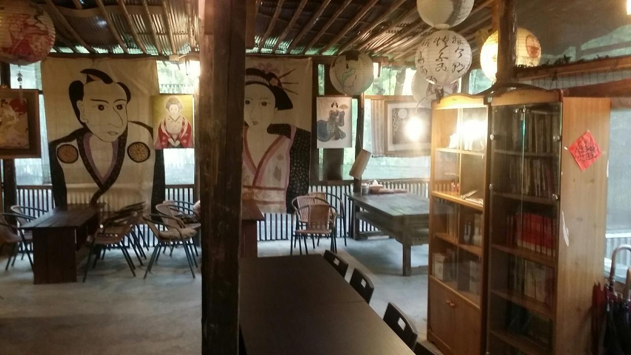 Bright Moon Homestay Dongshi  Buitenkant foto